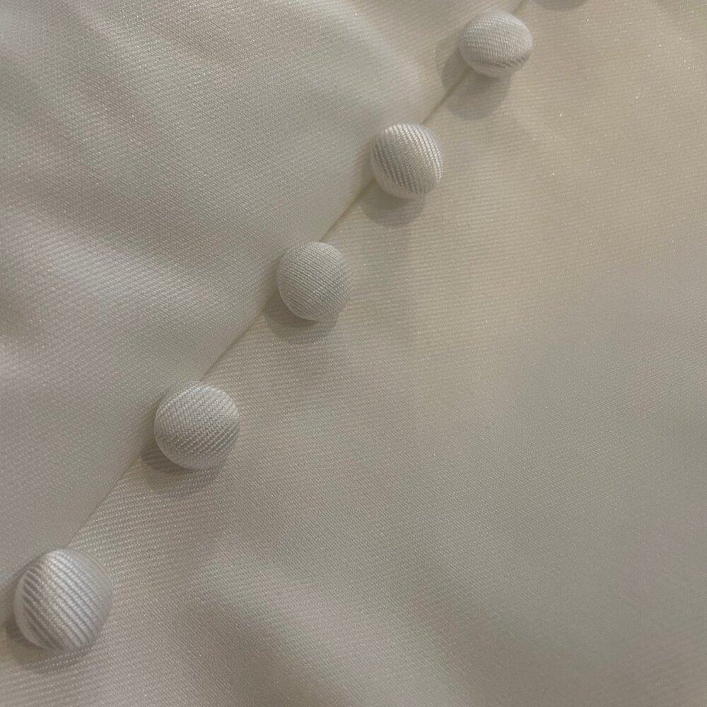 Wedding Dress - Maggie Sottero - Aspen Size 6 with veil - Picture 14 of 14